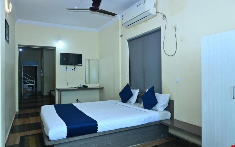 Hotel The Finch ปูรี ภายนอก รูปภาพ